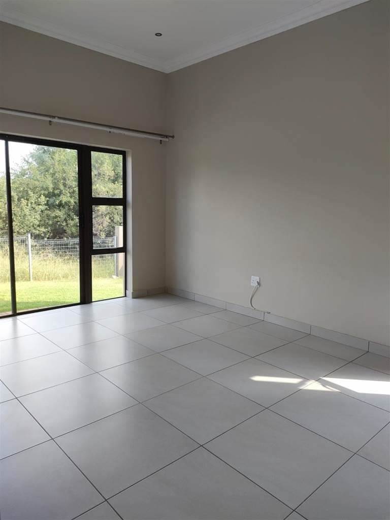 To Let 3 Bedroom Property for Rent in Leloko North West